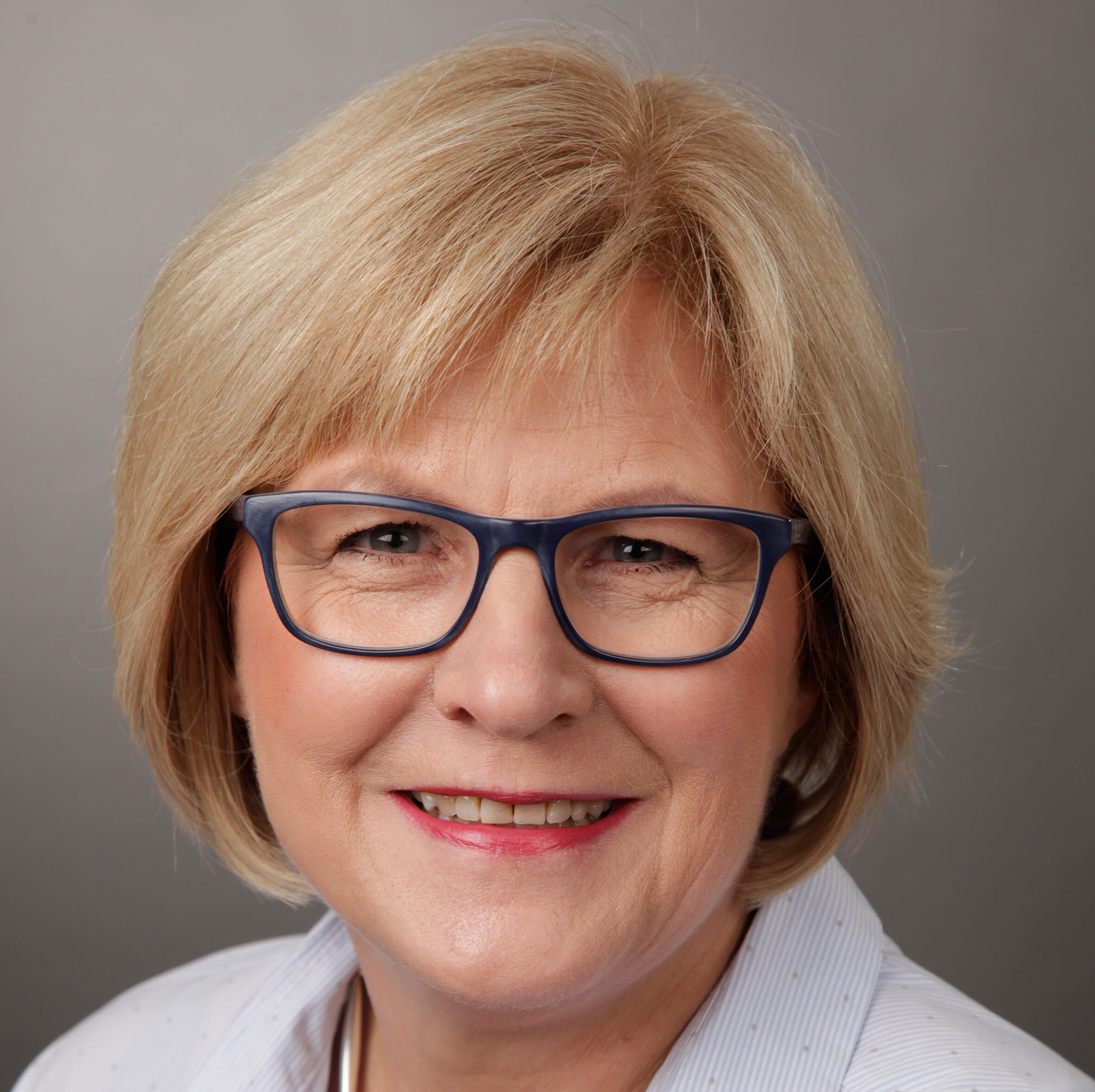 Kornelia Schröder